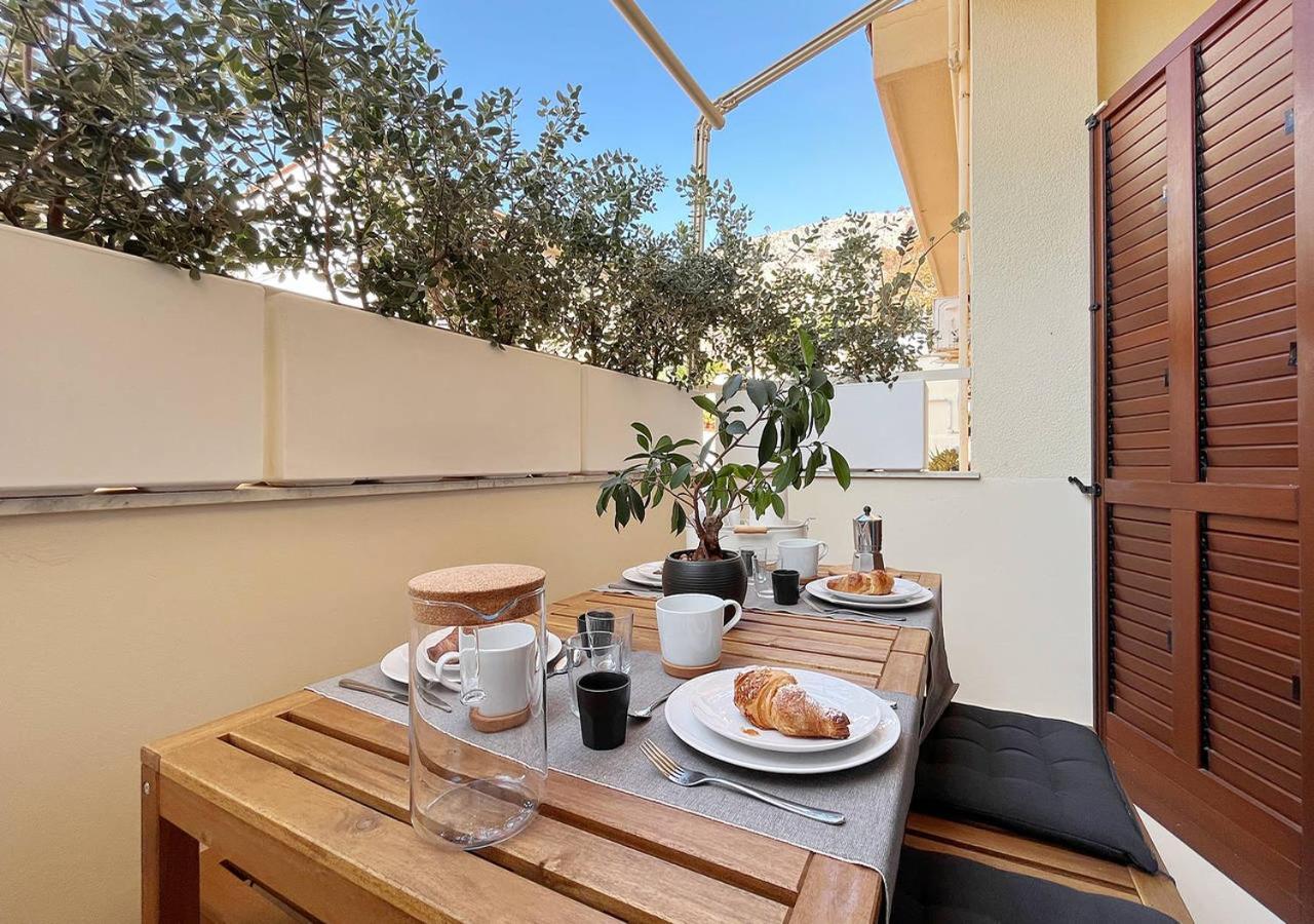 Solemar Sicilia - White Loft Apartment Palermo Ngoại thất bức ảnh