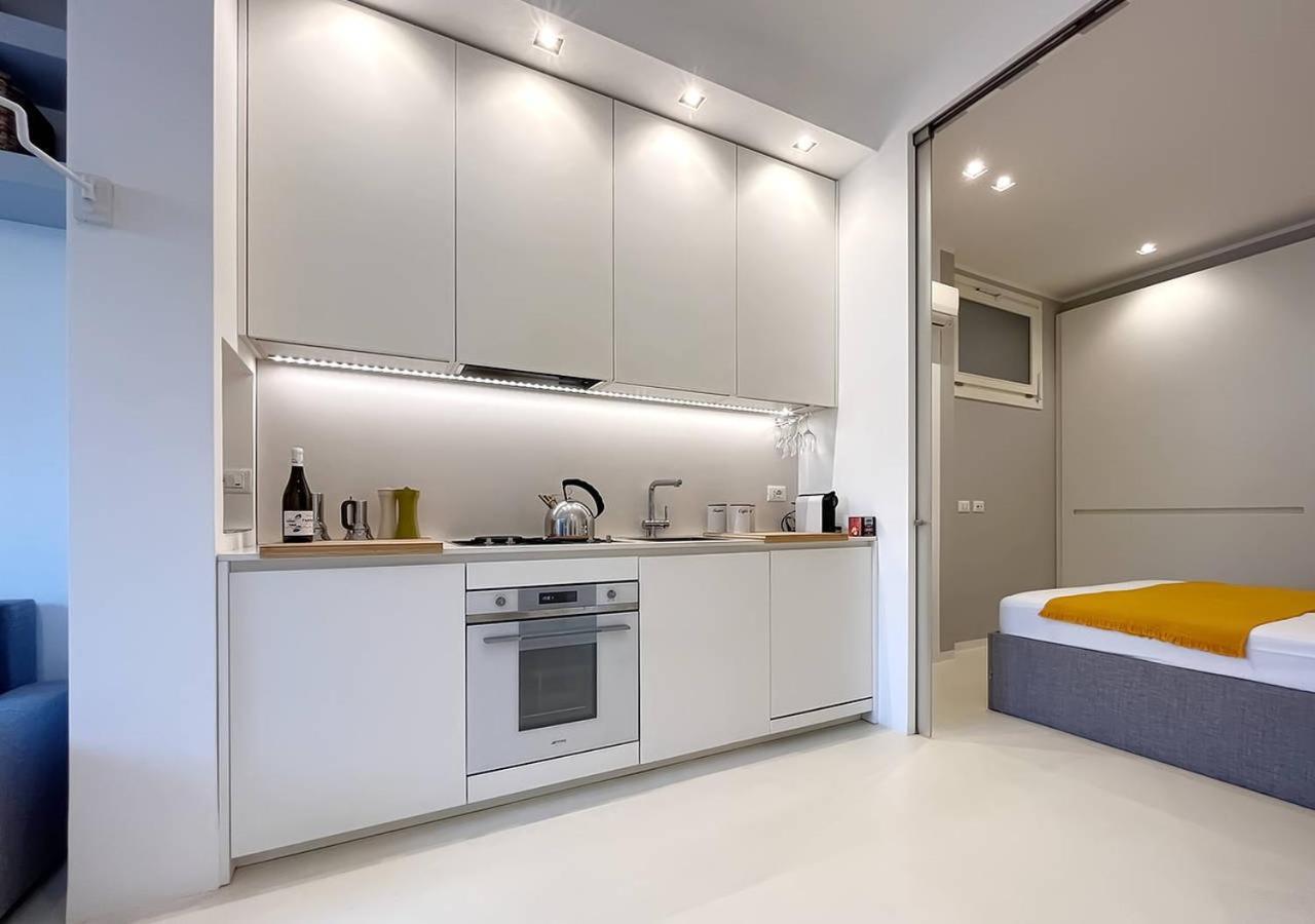 Solemar Sicilia - White Loft Apartment Palermo Ngoại thất bức ảnh